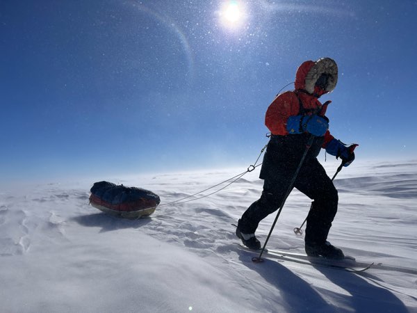 Mikko skiing